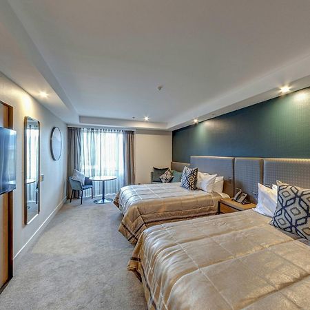 Distinction Luxmore Hotel Te Anau Zewnętrze zdjęcie