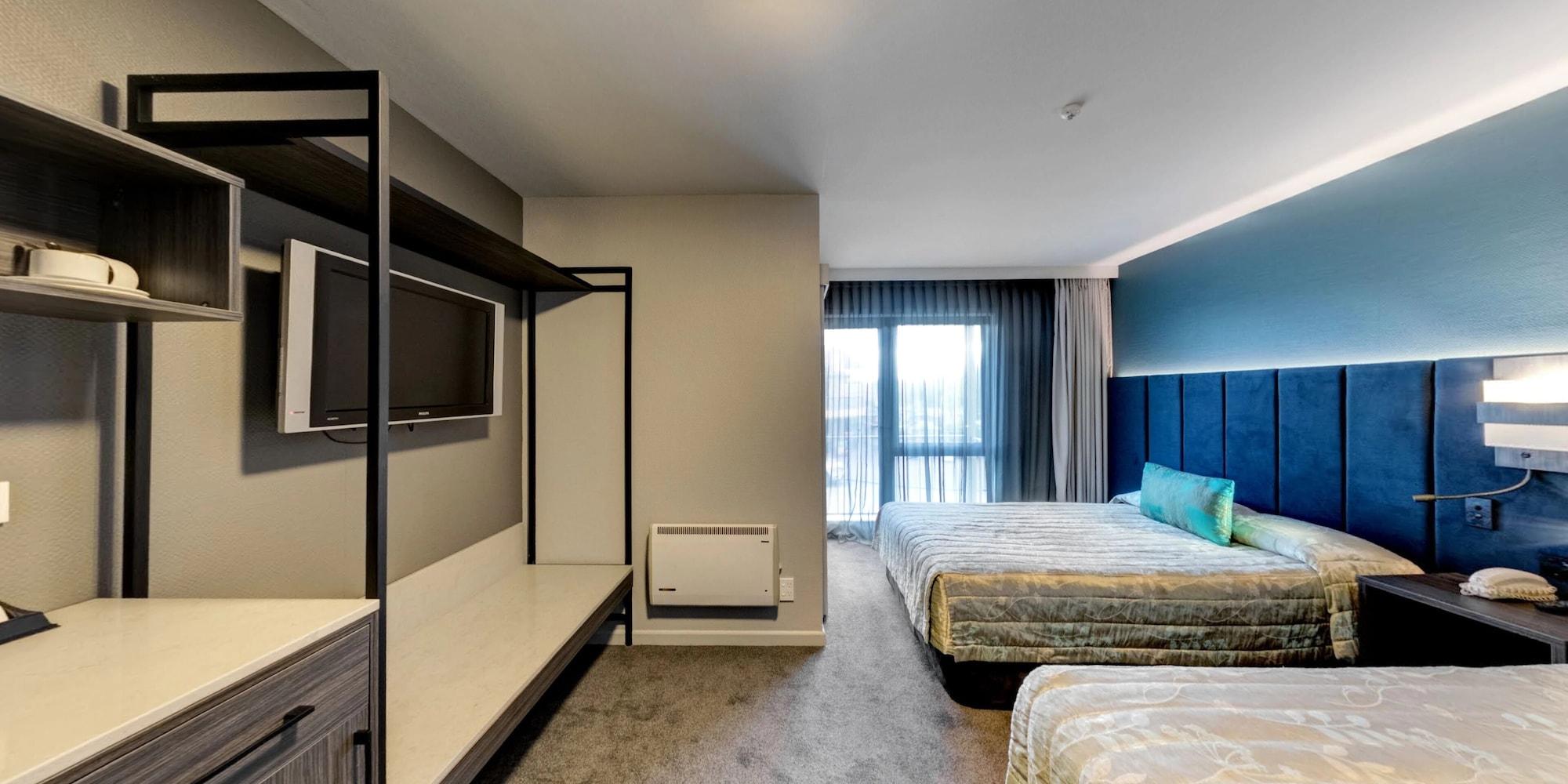 Distinction Luxmore Hotel Te Anau Zewnętrze zdjęcie