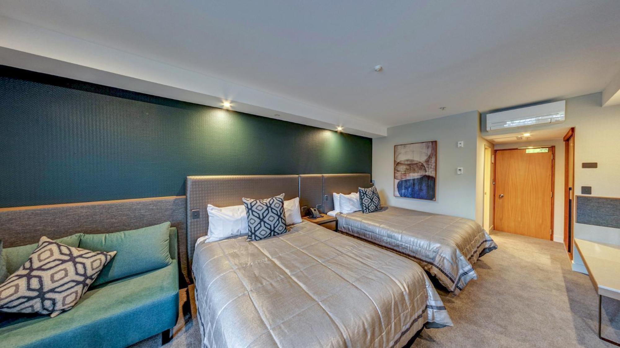 Distinction Luxmore Hotel Te Anau Zewnętrze zdjęcie