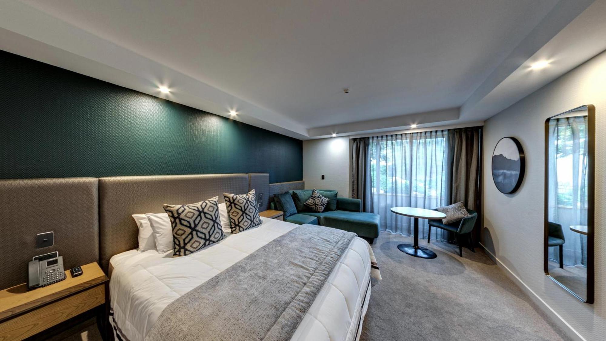 Distinction Luxmore Hotel Te Anau Zewnętrze zdjęcie