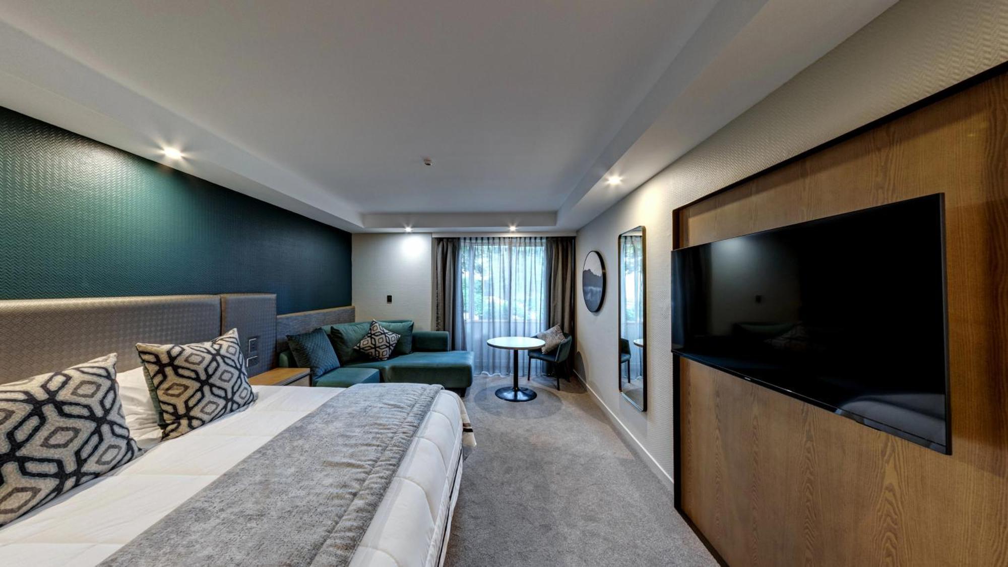 Distinction Luxmore Hotel Te Anau Zewnętrze zdjęcie